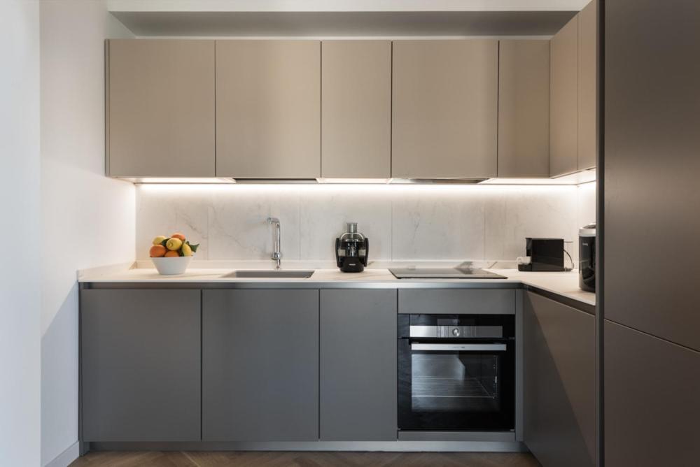 Idyllia - Lumina Rooftop Penthouse In Trastevere *