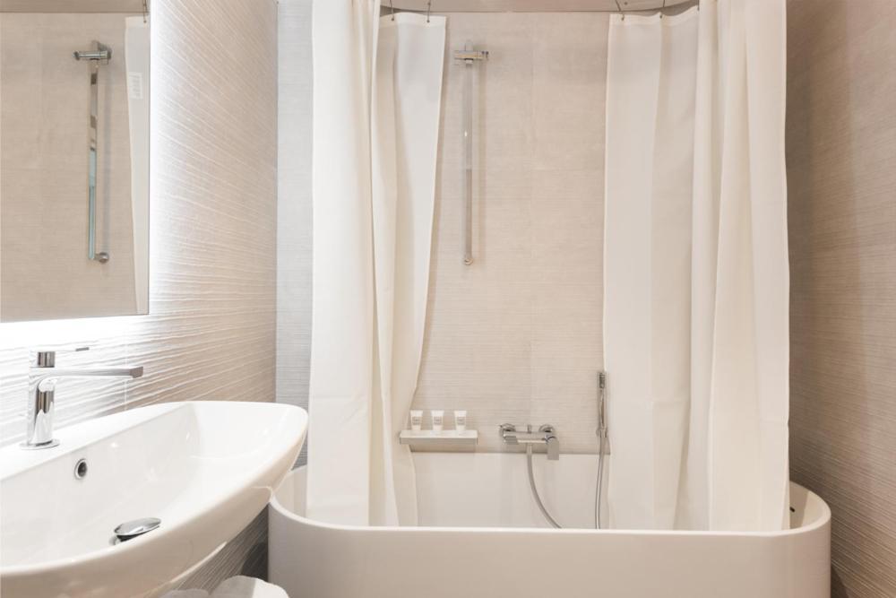 Idyllia - Lumina Rooftop Penthouse In Trastevere Apartment Rome