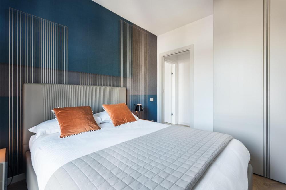Idyllia - Lumina Rooftop Penthouse In Trastevere Apartment *