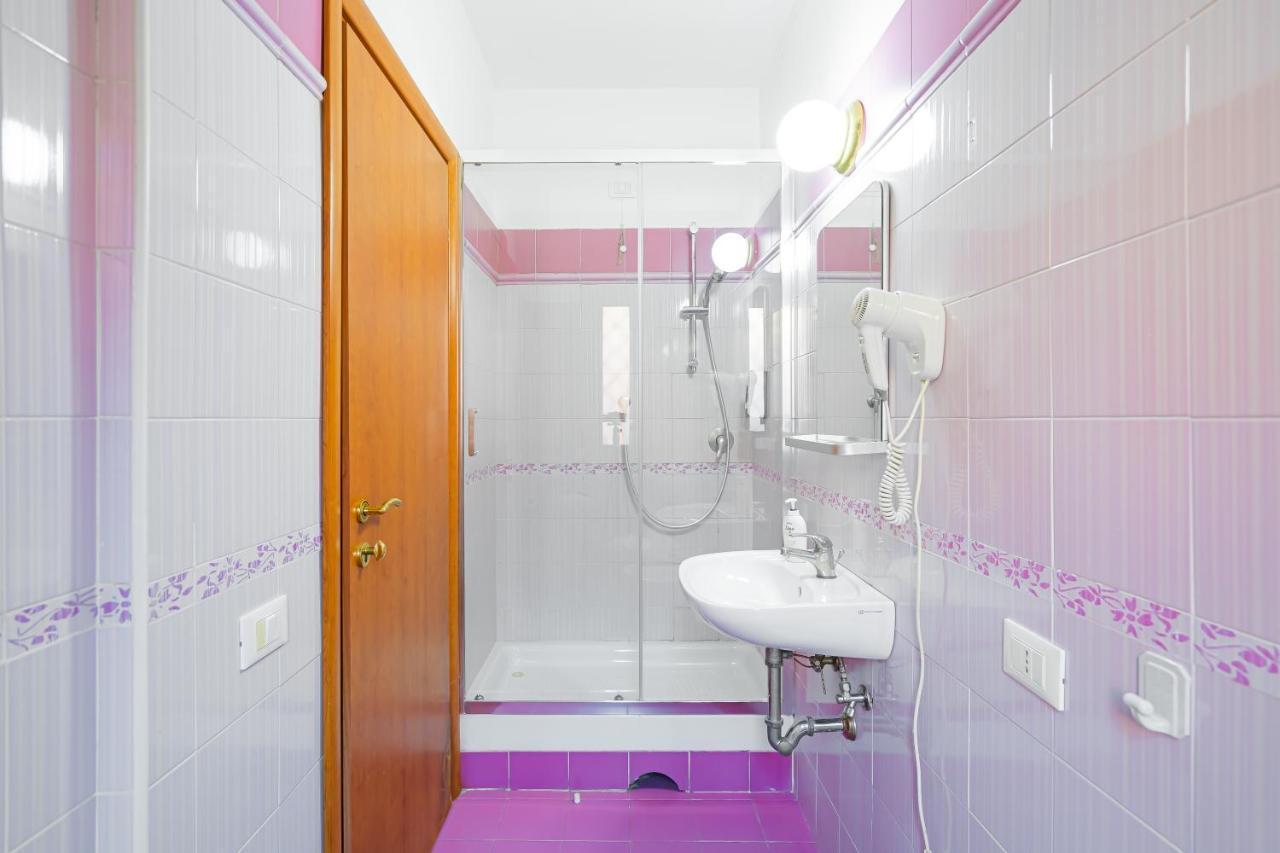 Center Guest house *