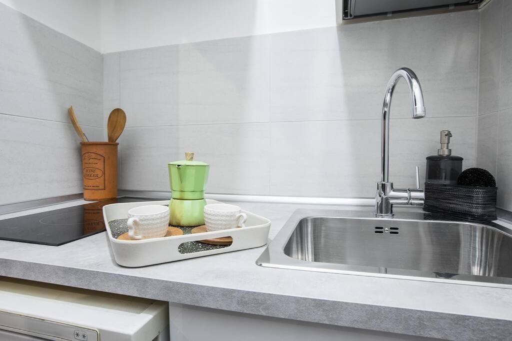 Cozy Campo De Fiori -topcollection Apartment Rome