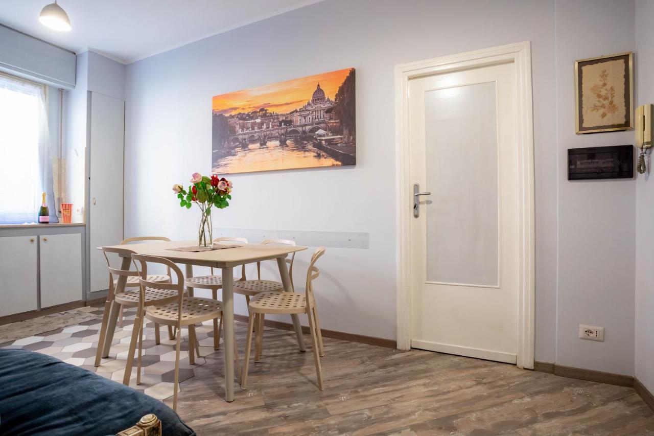 Domus Petri- Casa A S. Pietro * Rome