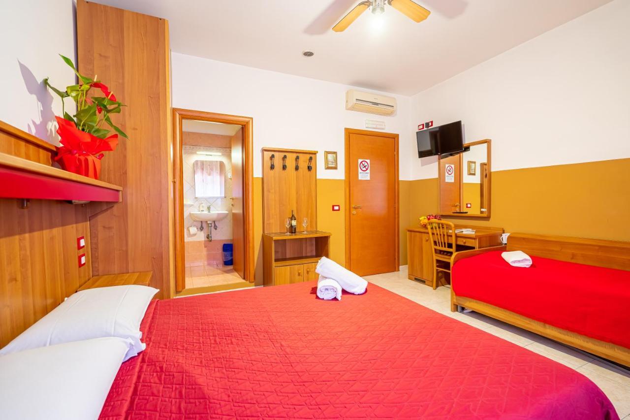 Center Guest house *