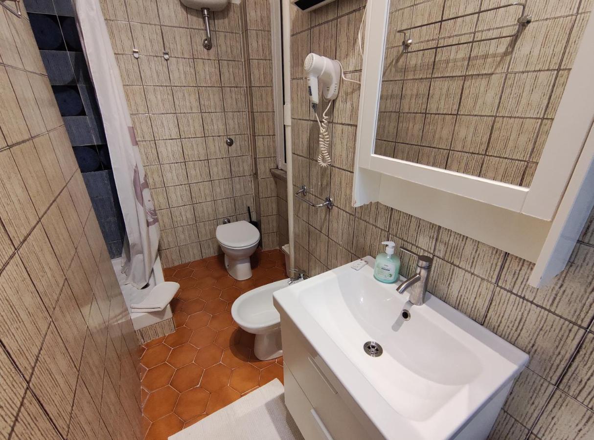Al171 Tourist Close Metro B1 - Sant'agnese Annibaliano Appartement