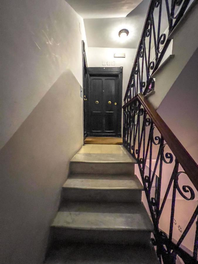 Irex Popolo Square Private Apartment Apartment