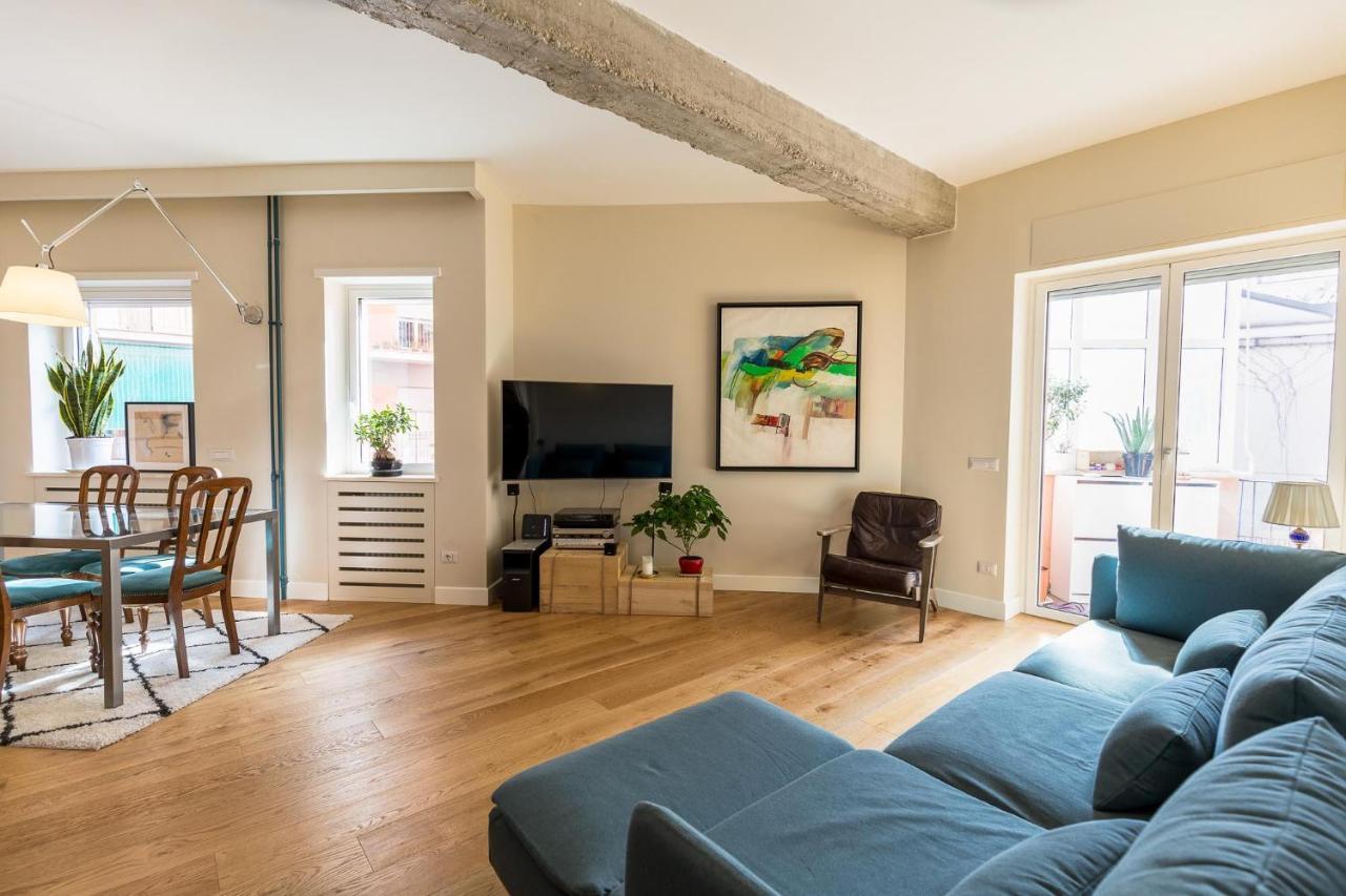 La Dolce Vita - Stylish Flat In Trastevere 100 Sqm Appartamento *
