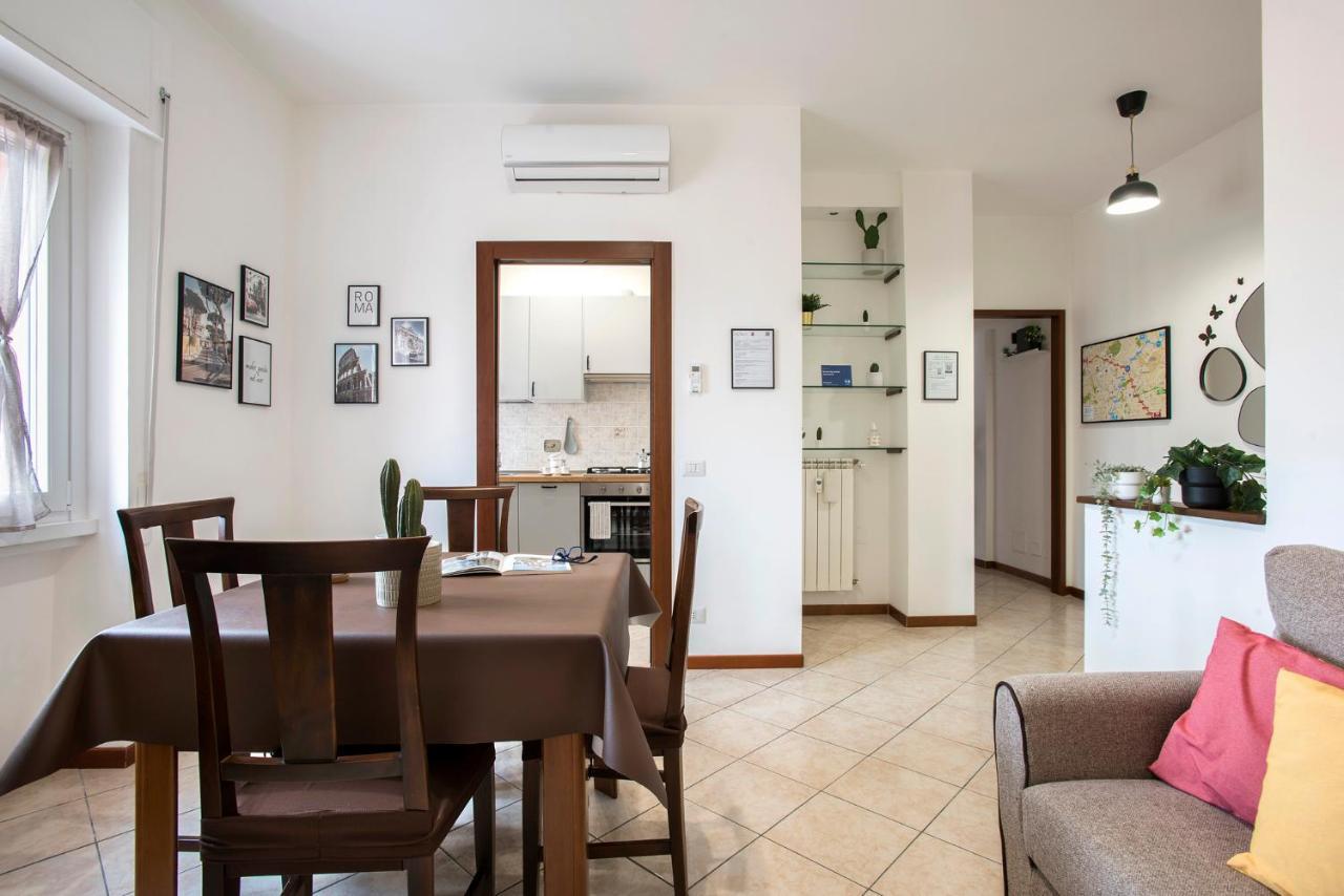 Stylish & Cozy - 5 Star Location- Balcony - View Rome