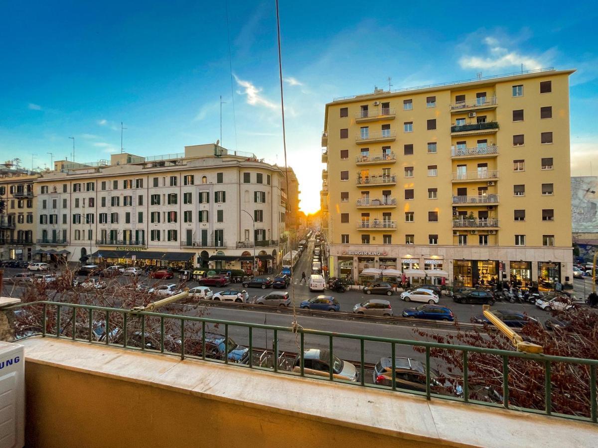 Apartamento Piramide Luxury Colosseum