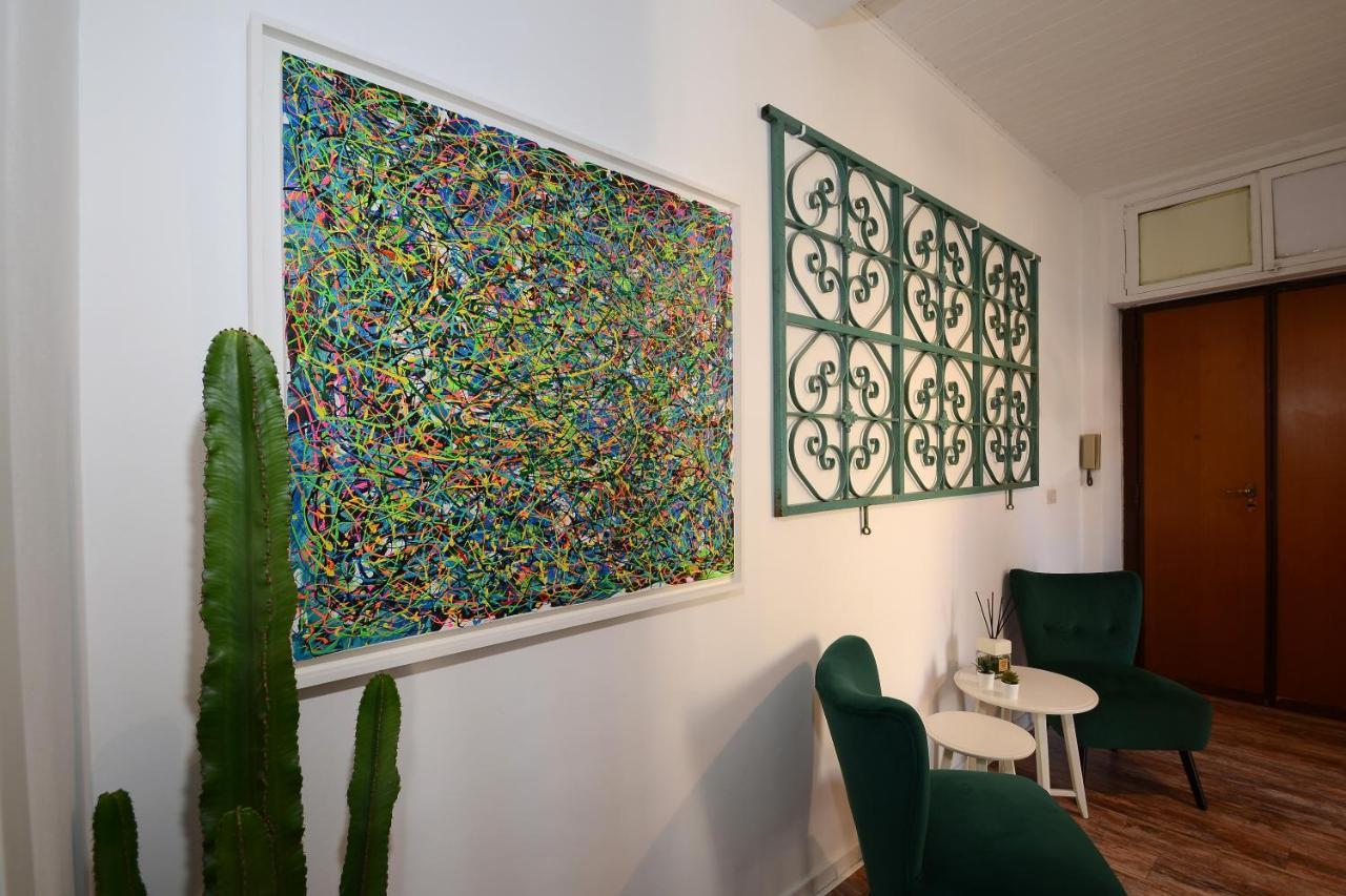Natale Del Grande 21 Stylish Apartment