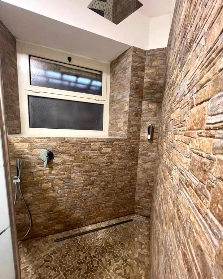 New Apartement Double Large Bedrooms Rome