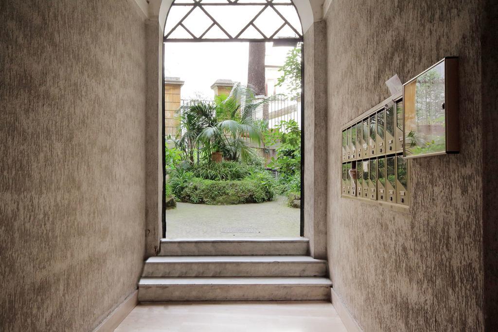 Residenza Romana Zucchelli Apartment Rome