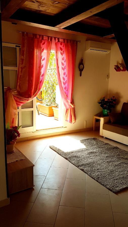 Apartamento Casetta Nel Parco Di