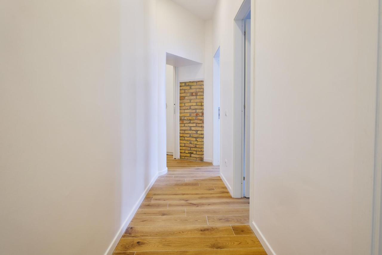 Remuria Domus Apartment *