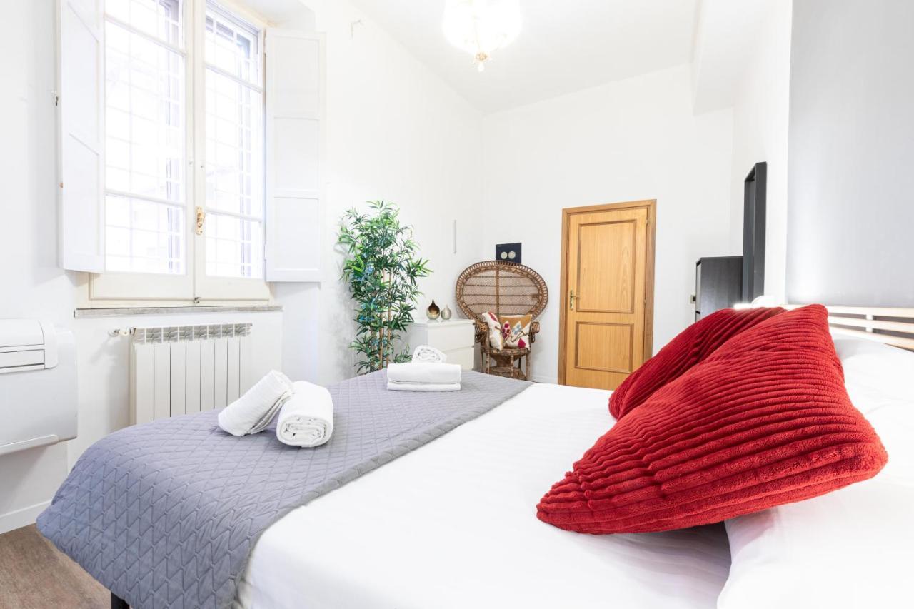 Toniolo Two Bedroom Two Bath Rome