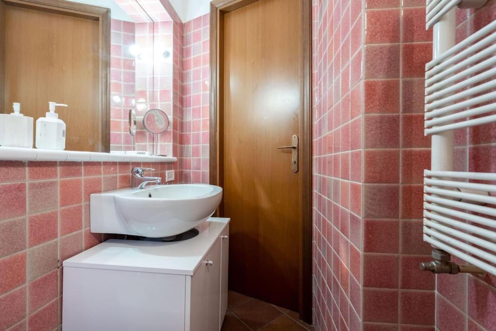 A Due Fermate Dal Colosseowi-fi & Netflix Gratis Apartment Rome