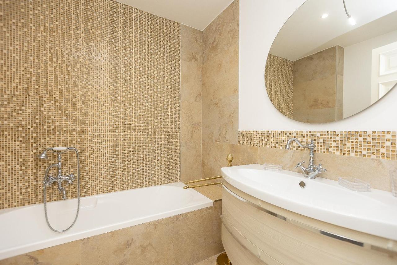 Ludovisi By In Appartement