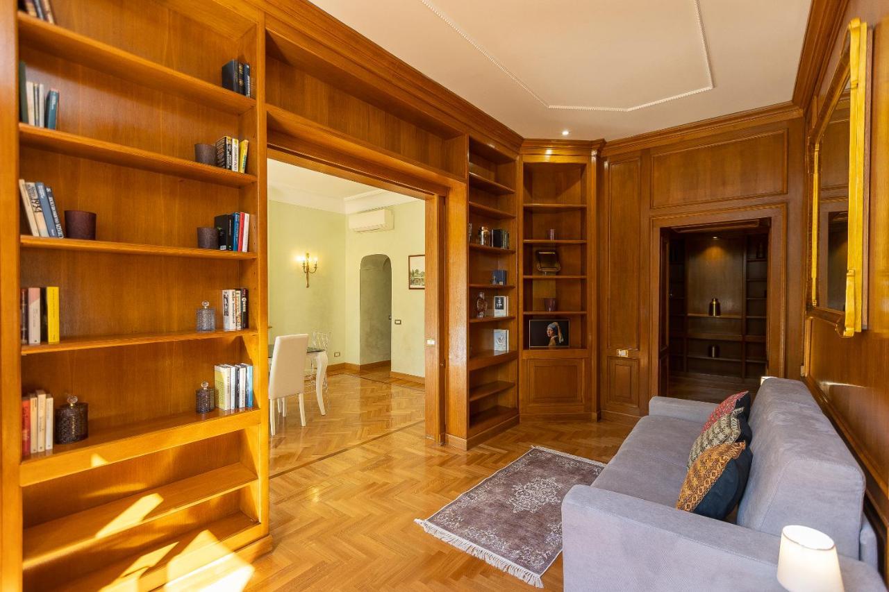 Ludovisi By In Appartement *