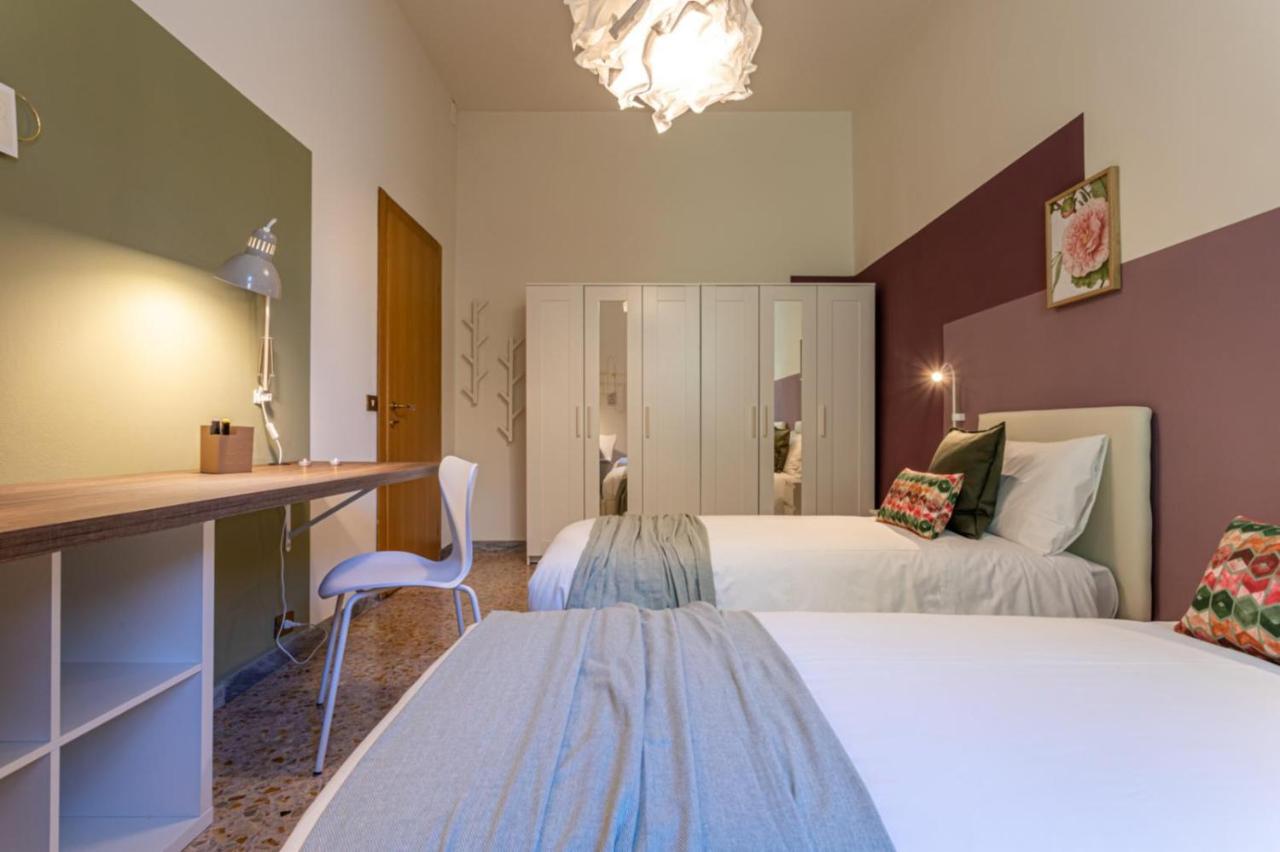 Bubbles A Piazza Trilussa In Trastevere Apartment