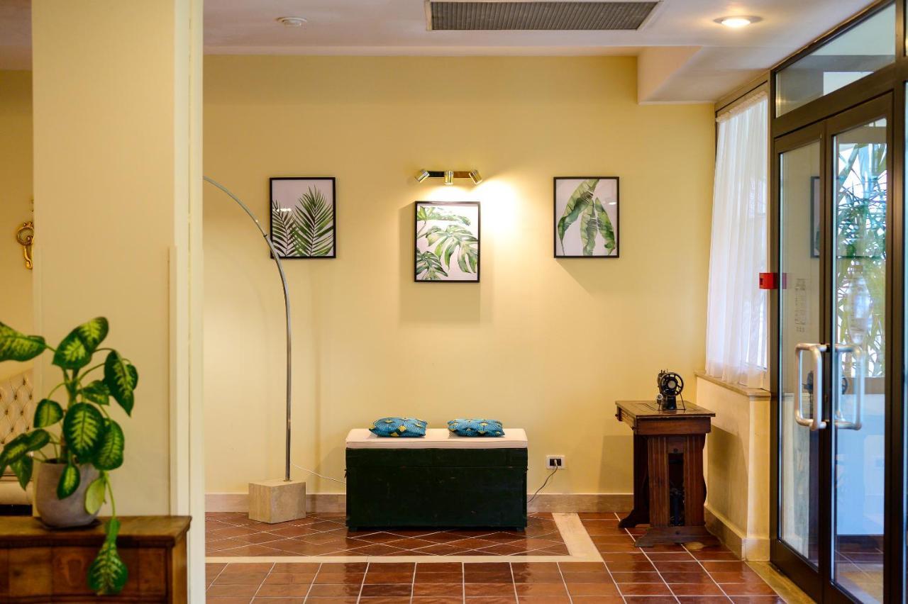 Torre Di Pratolungo 3* Rome