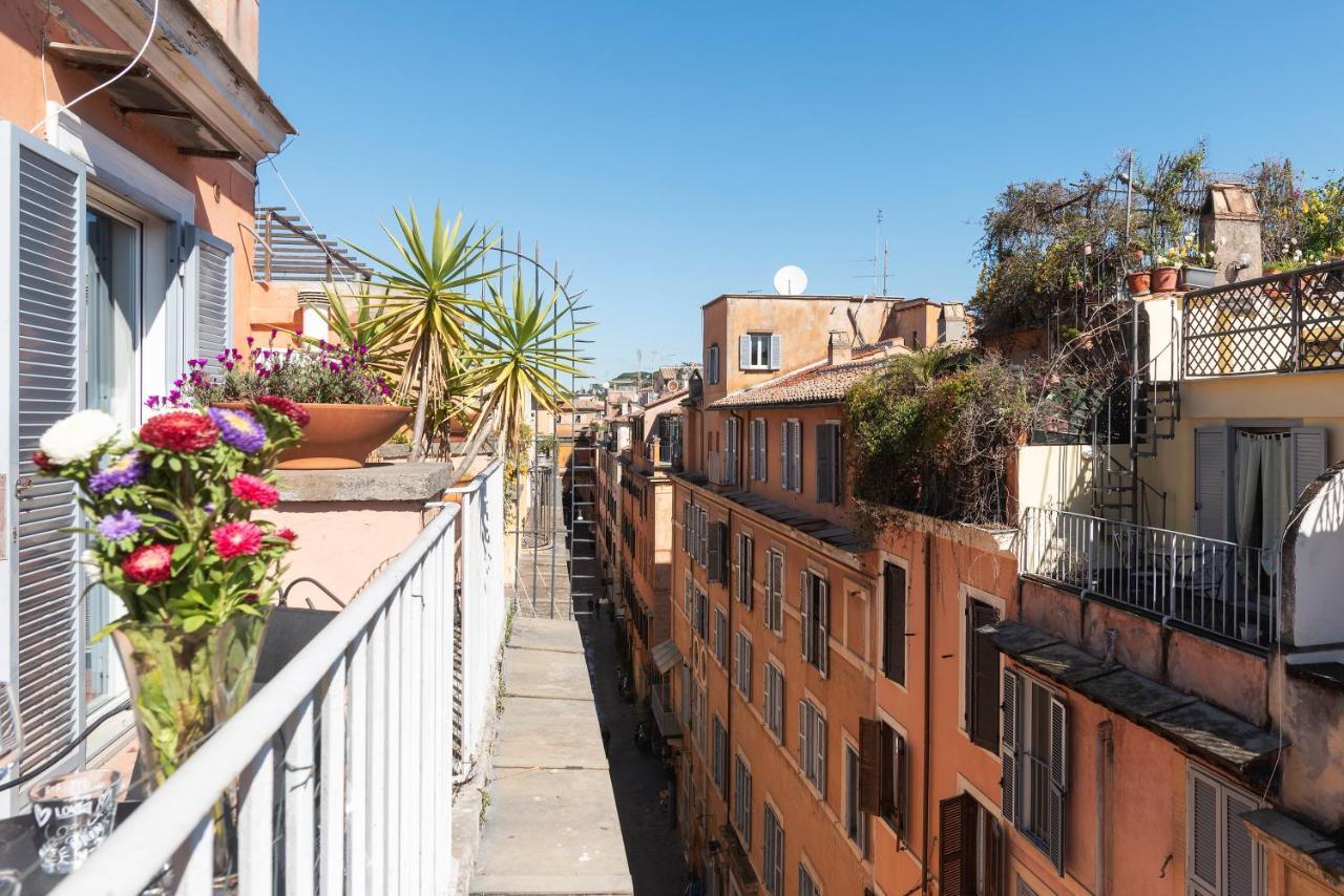 Spanish Steps Corner Apartamento *