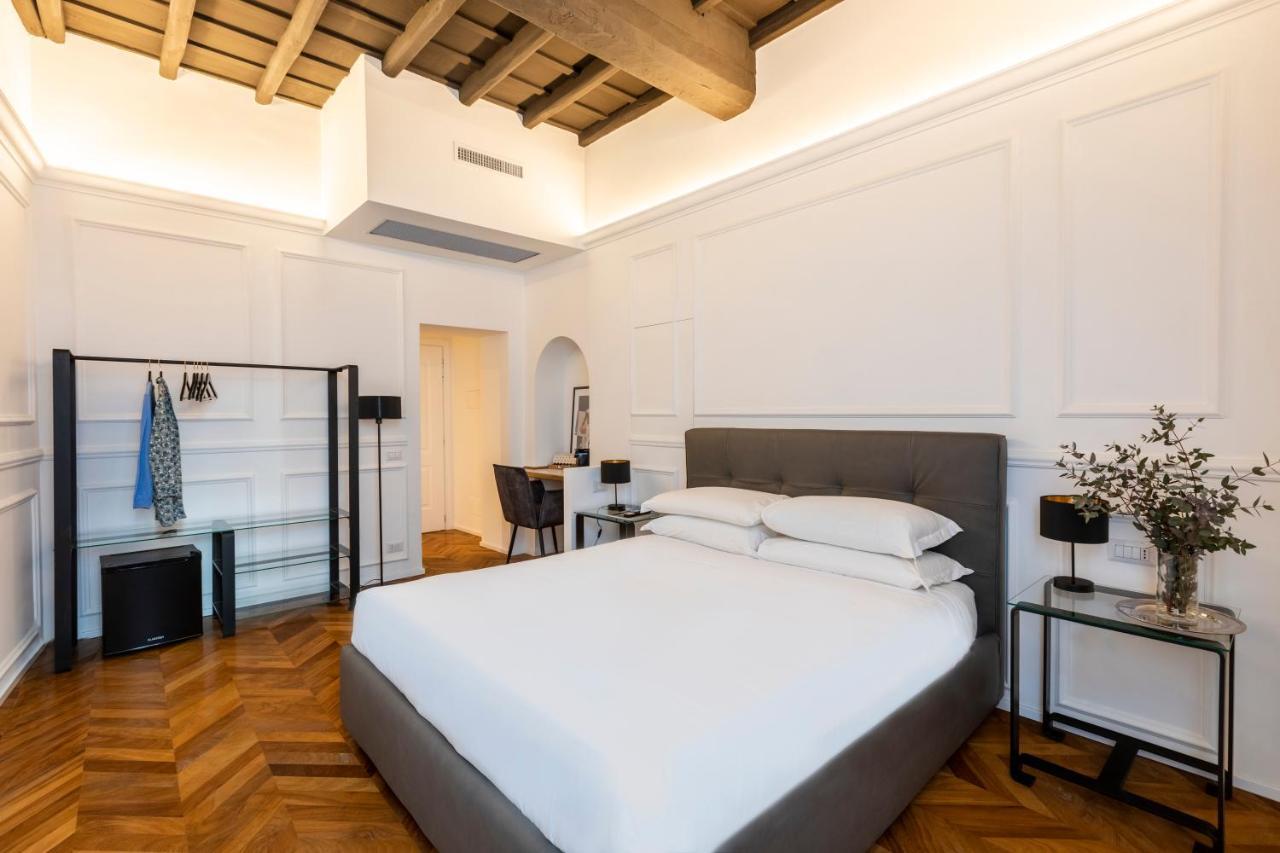 Largo Arenula By Hili Guest house Rome