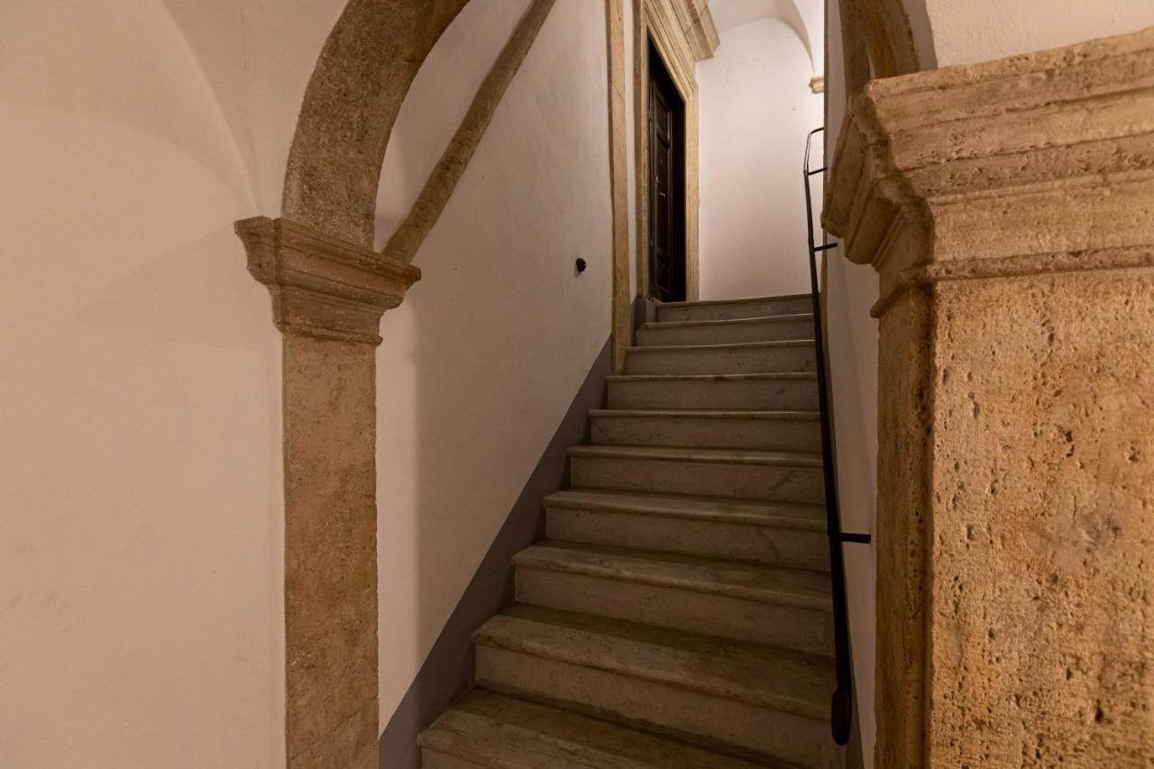 Toniolo Two Bedroom Two Bath Appartement Rome