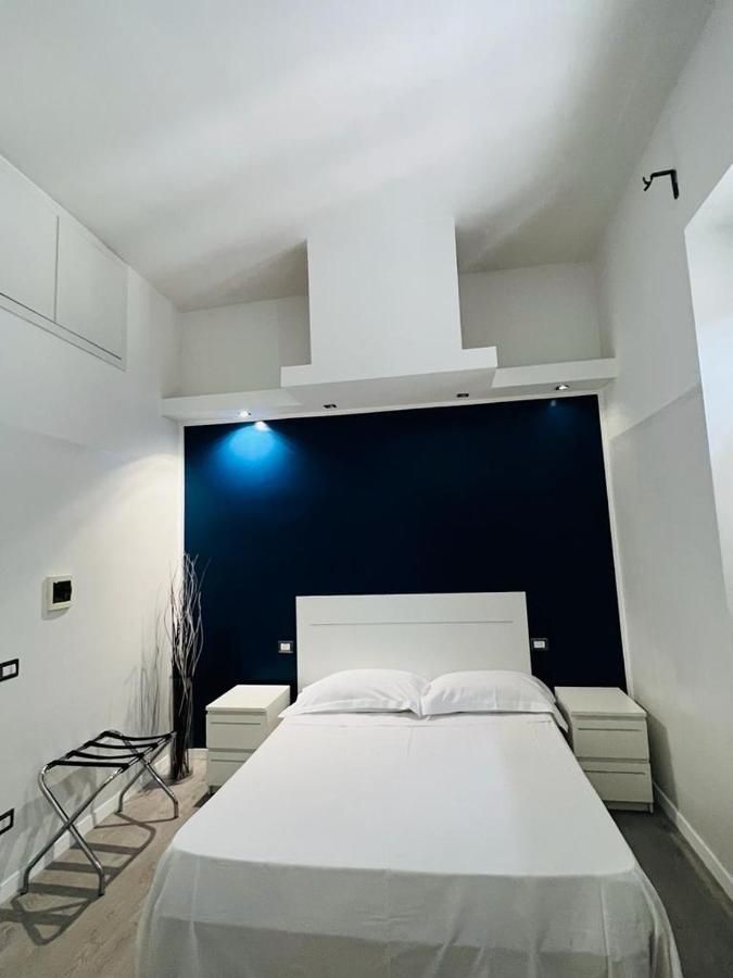 Boutique * Rome