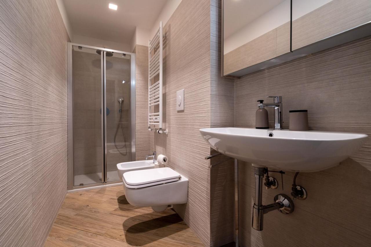 Aurealiving - Trastevere With Rooftop & Gym, Your Place In Appartement Rome