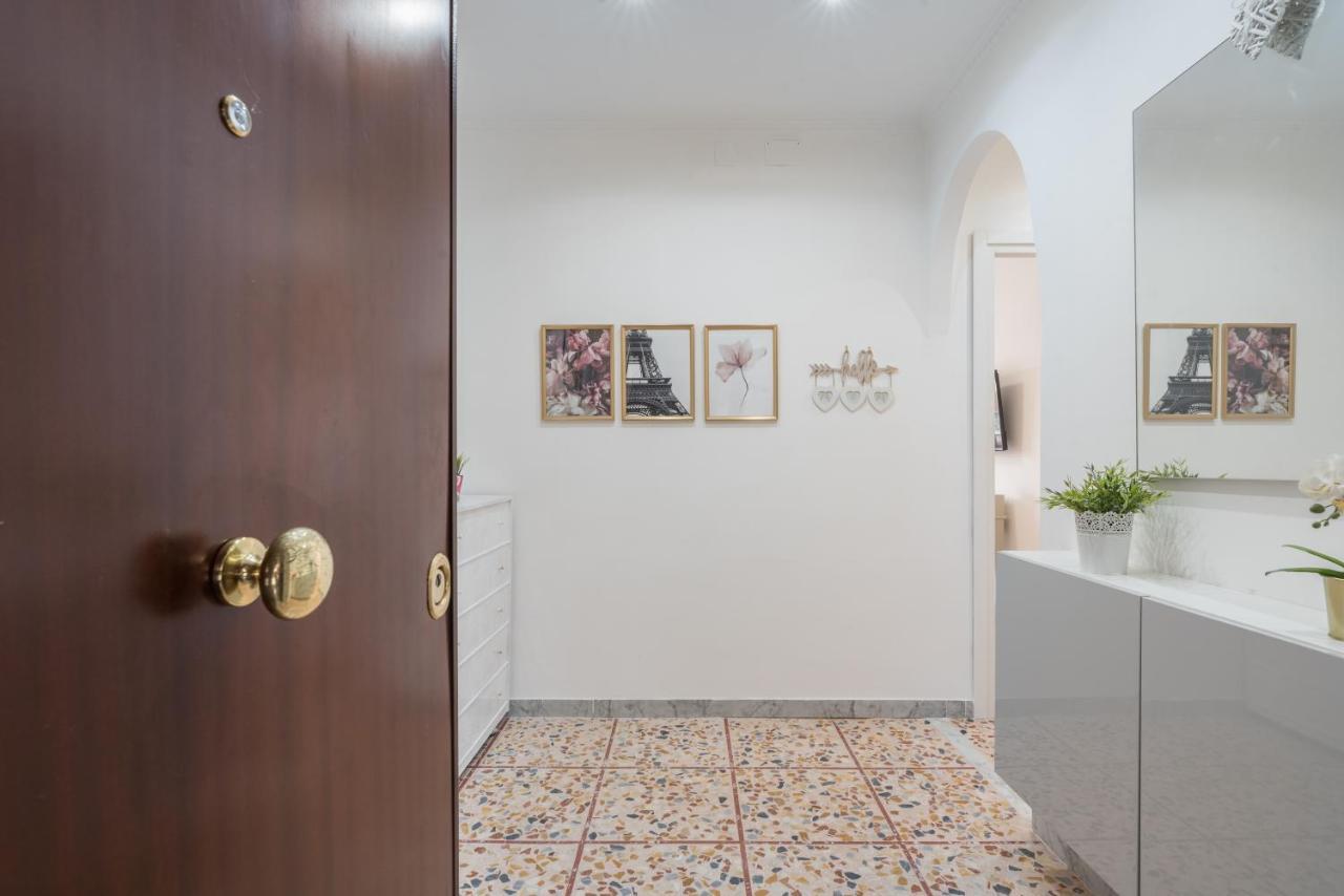 Cinecitta Gem Flat With Veranda Rome
