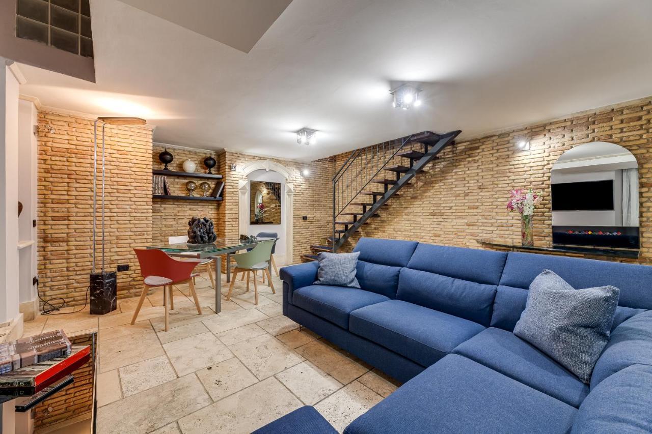 Oliviero - Piazza Navona Apartment Rome