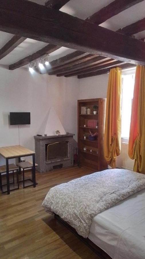 Domus Incantevole Vicino Colosseo Foro Apartment Rome