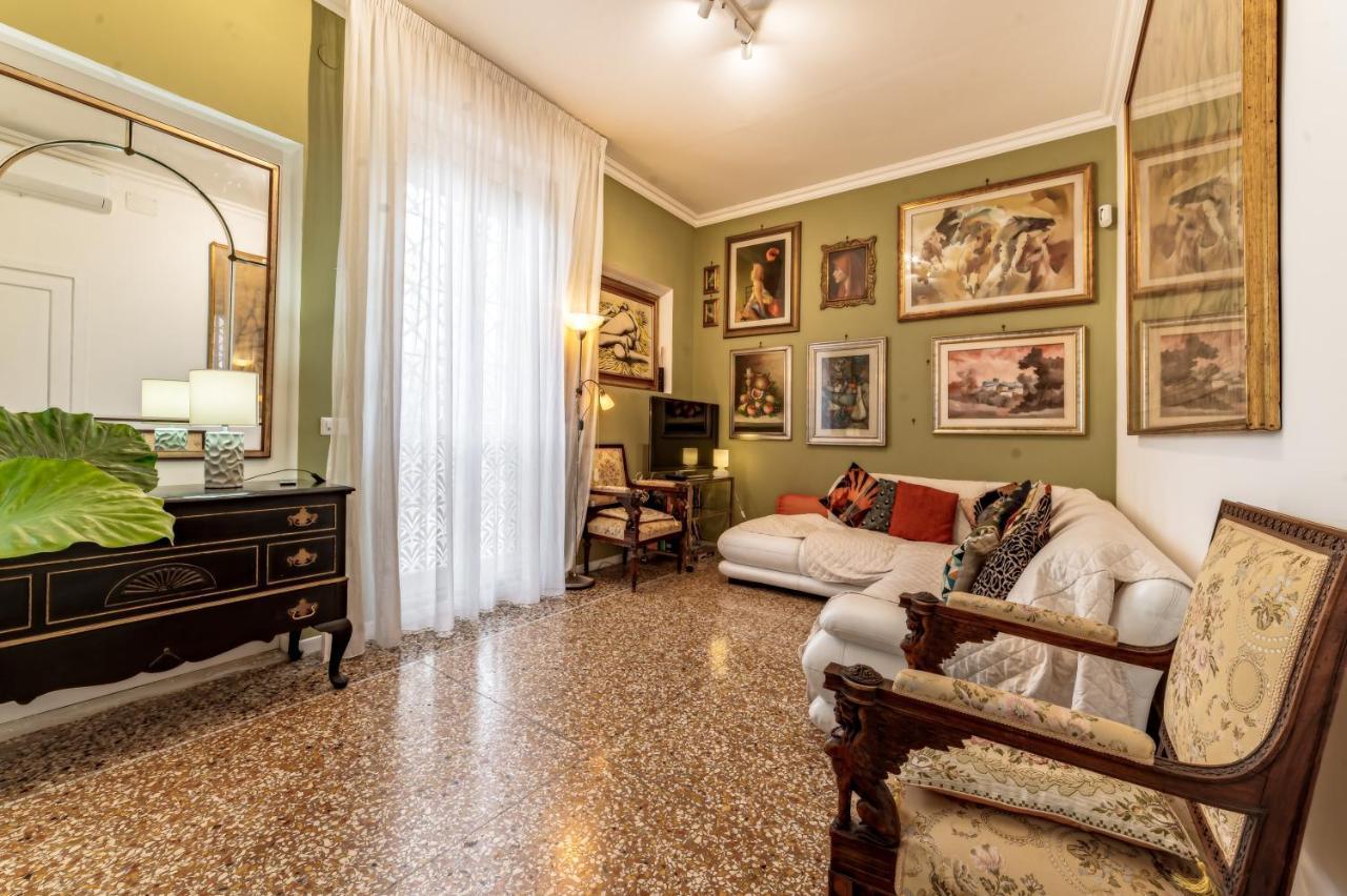 Bed & Breakfast Dama Opera Elegantia