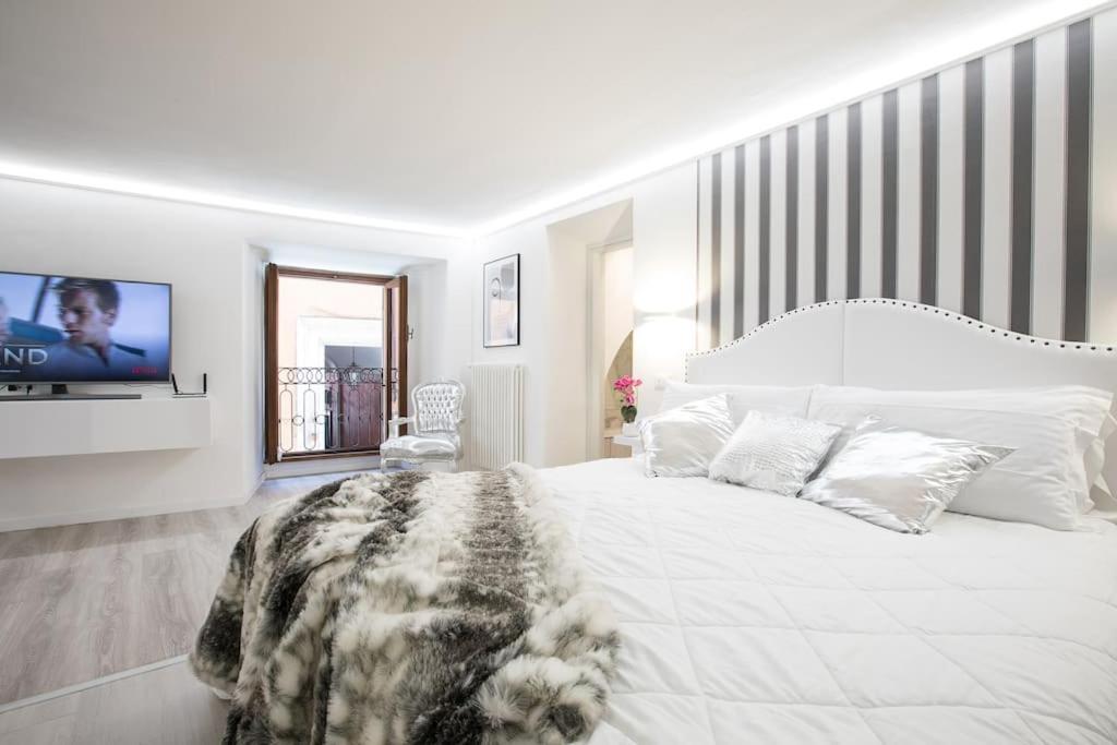 My Piazza Navona Jacuzzi -topcollection Roma