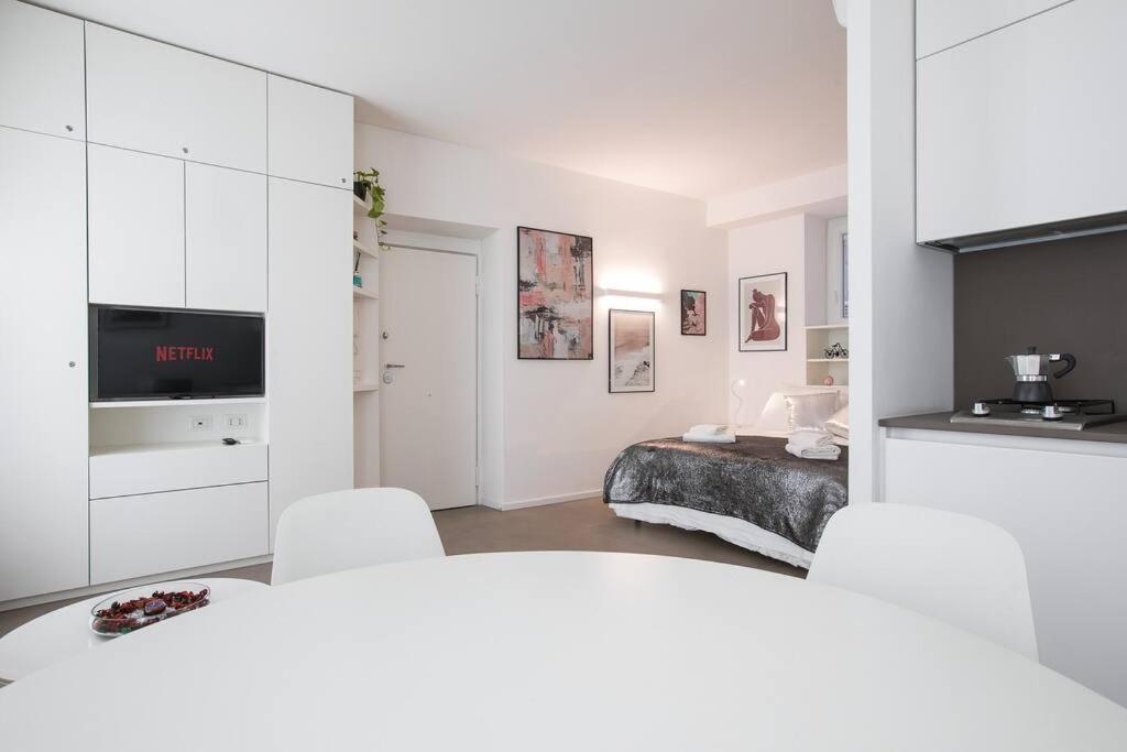 White Trastevere - Topcollection Rome