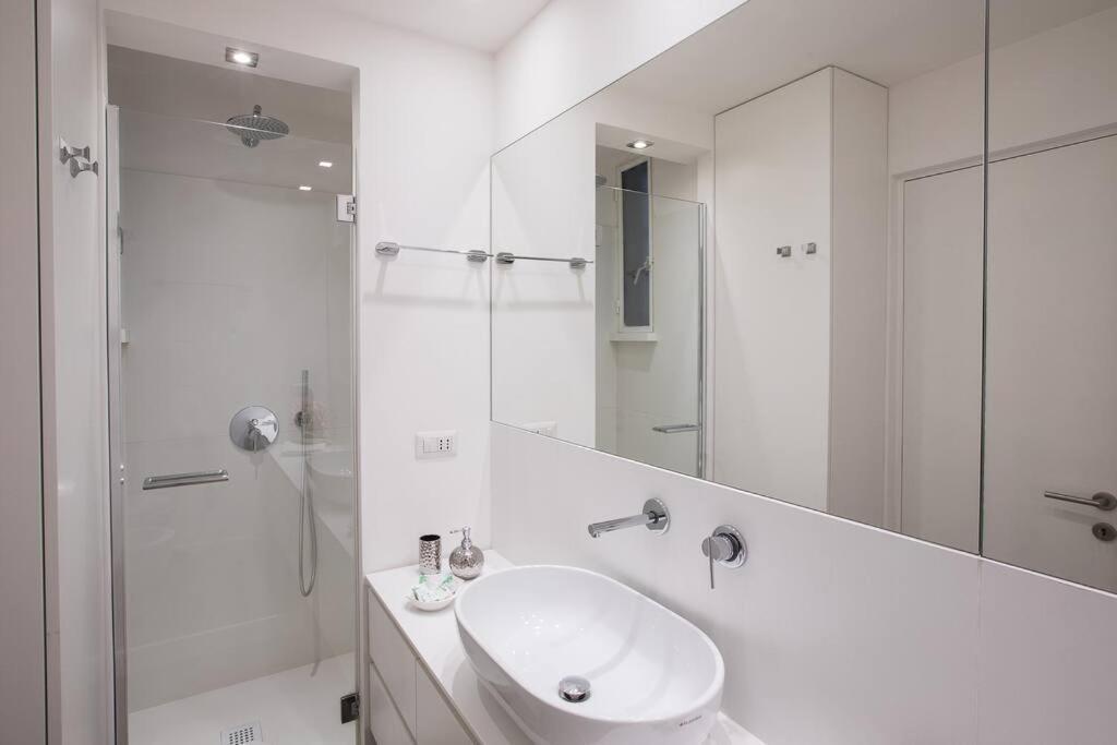 White Trastevere - Topcollection * Rome