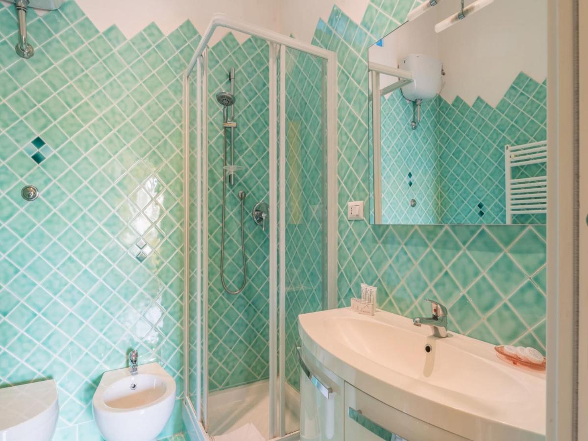 The Best Rent - Colourful Two-bedroom Near Termini Station *