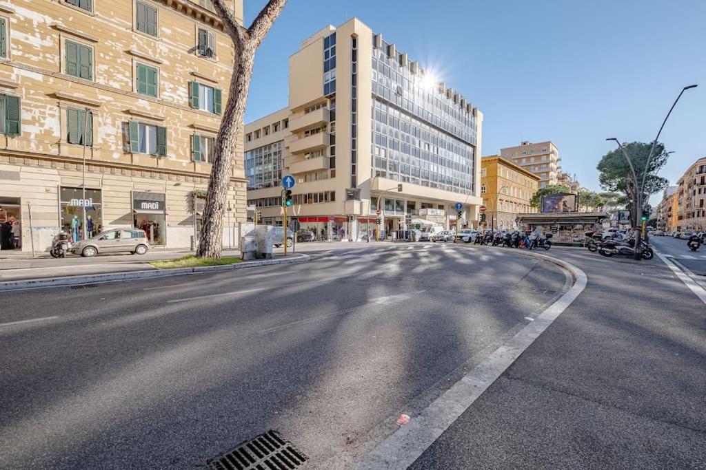 Modern At San Giovanni * Rome