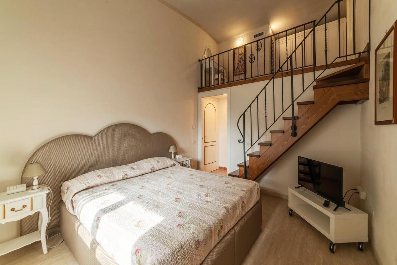 Apartment Palazzo Altieri Elegant *