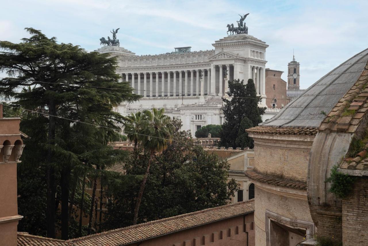 Palazzo Altieri Elegant Apartment Rome
