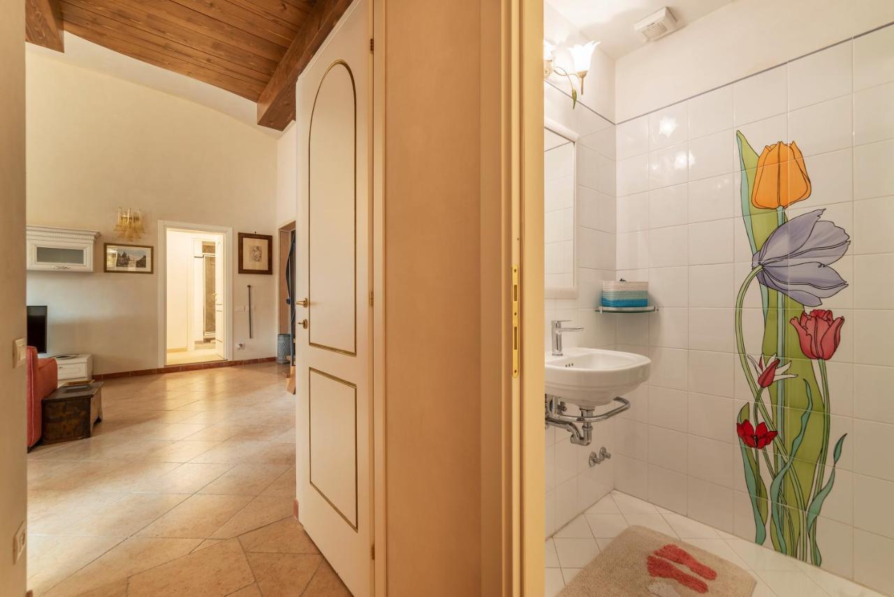 Apartment Palazzo Altieri Elegant Rome