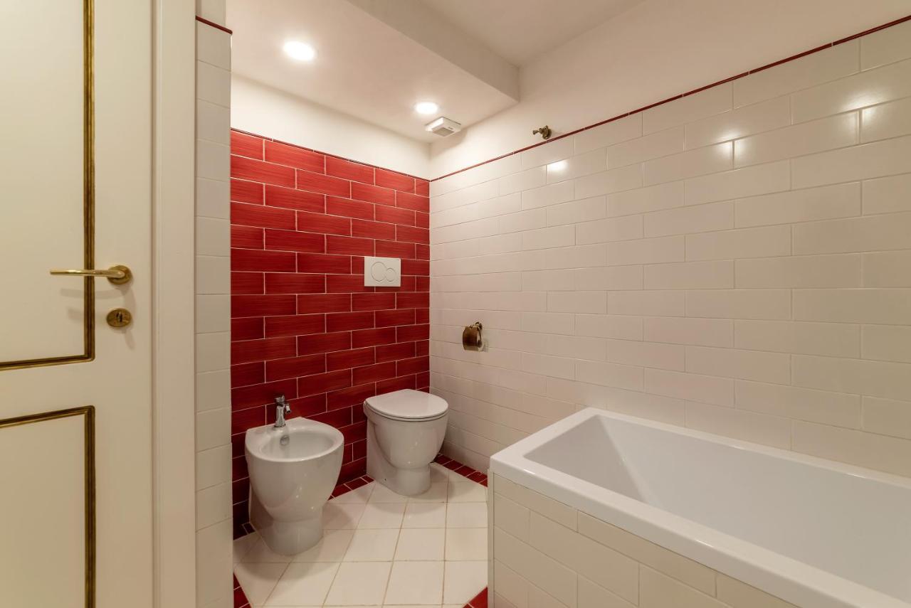 Palazzo Altieri Elegant Apartment *