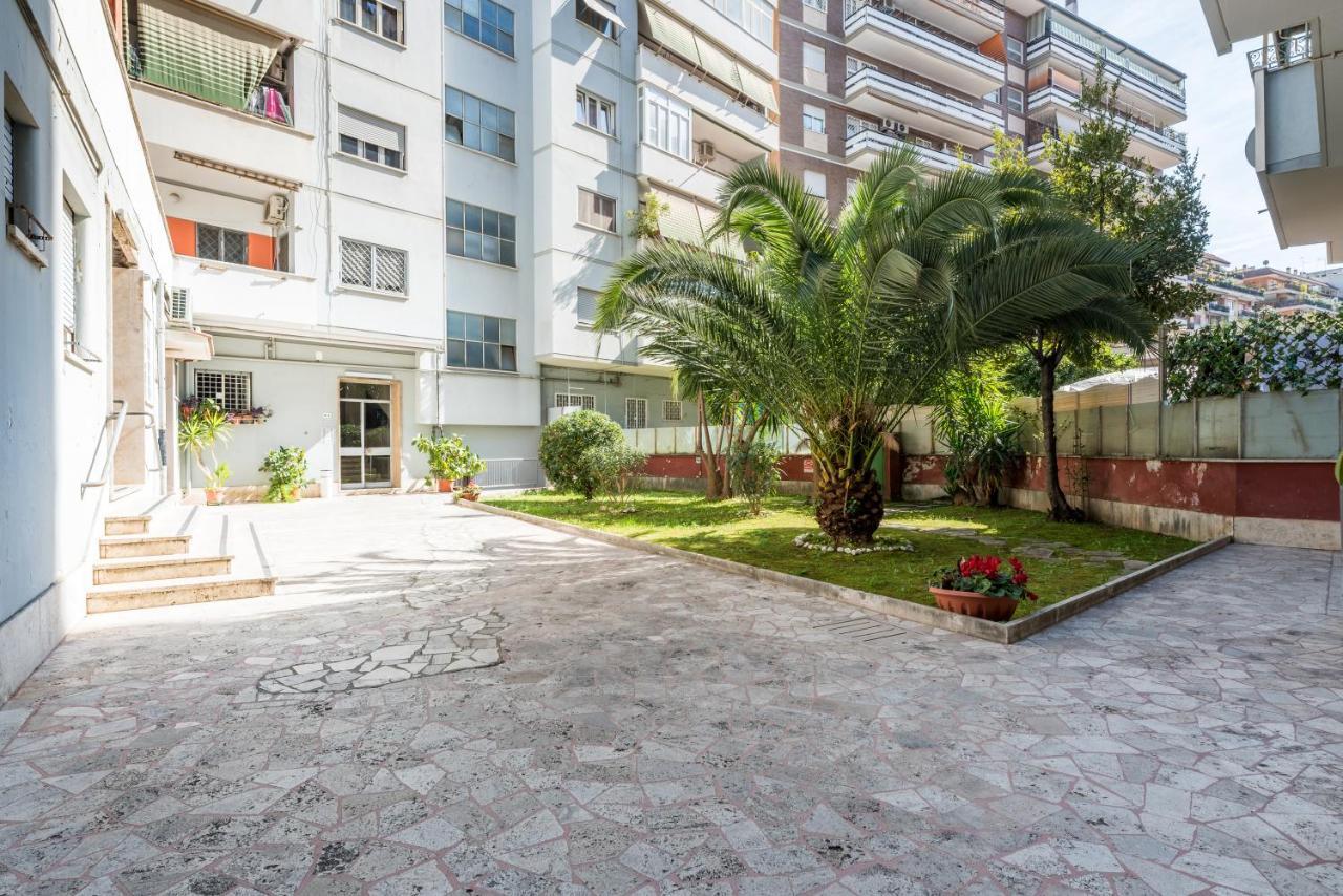 Cinecitta Gem Flat With Veranda