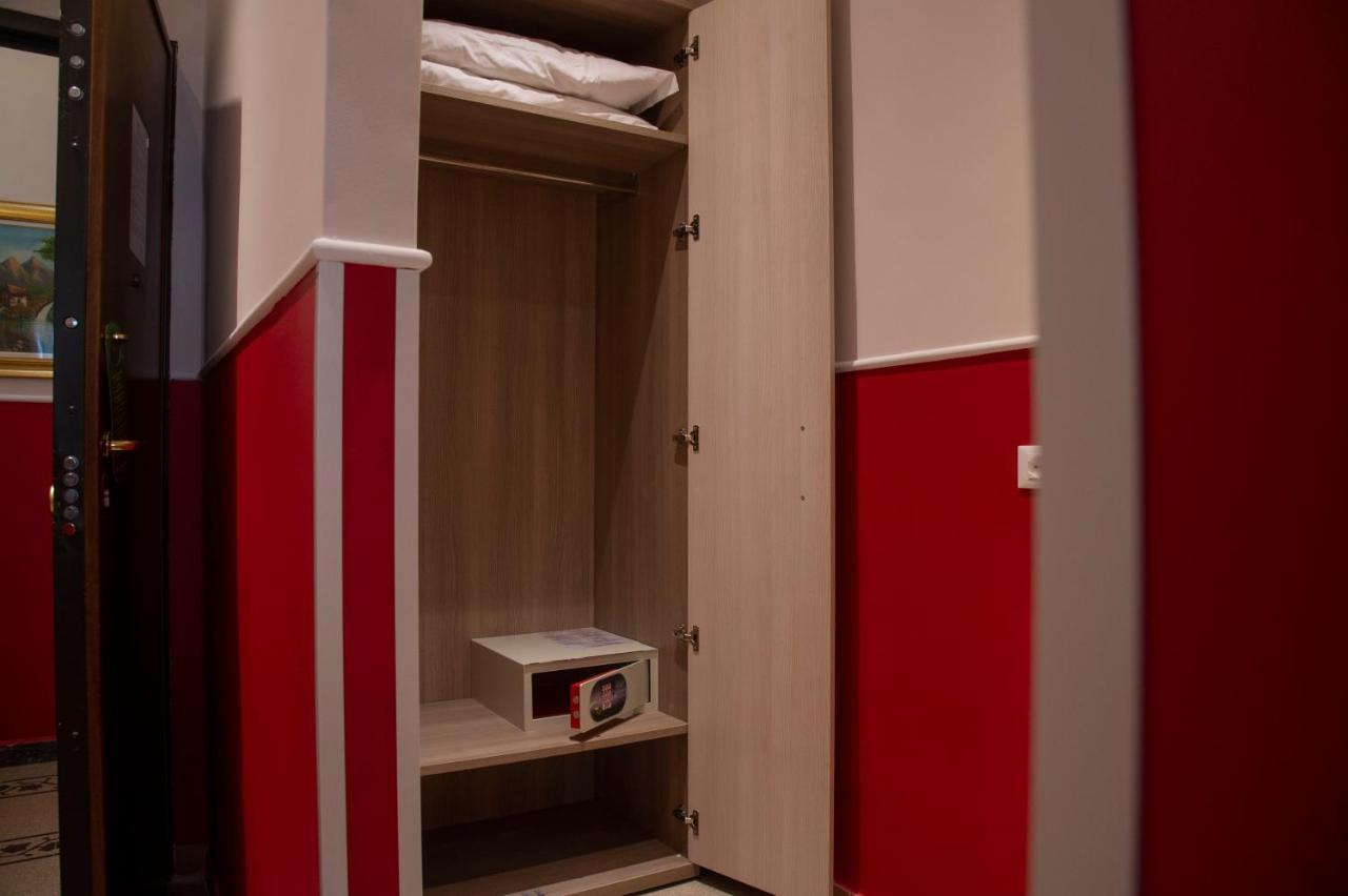 Domus Napoleone 3*