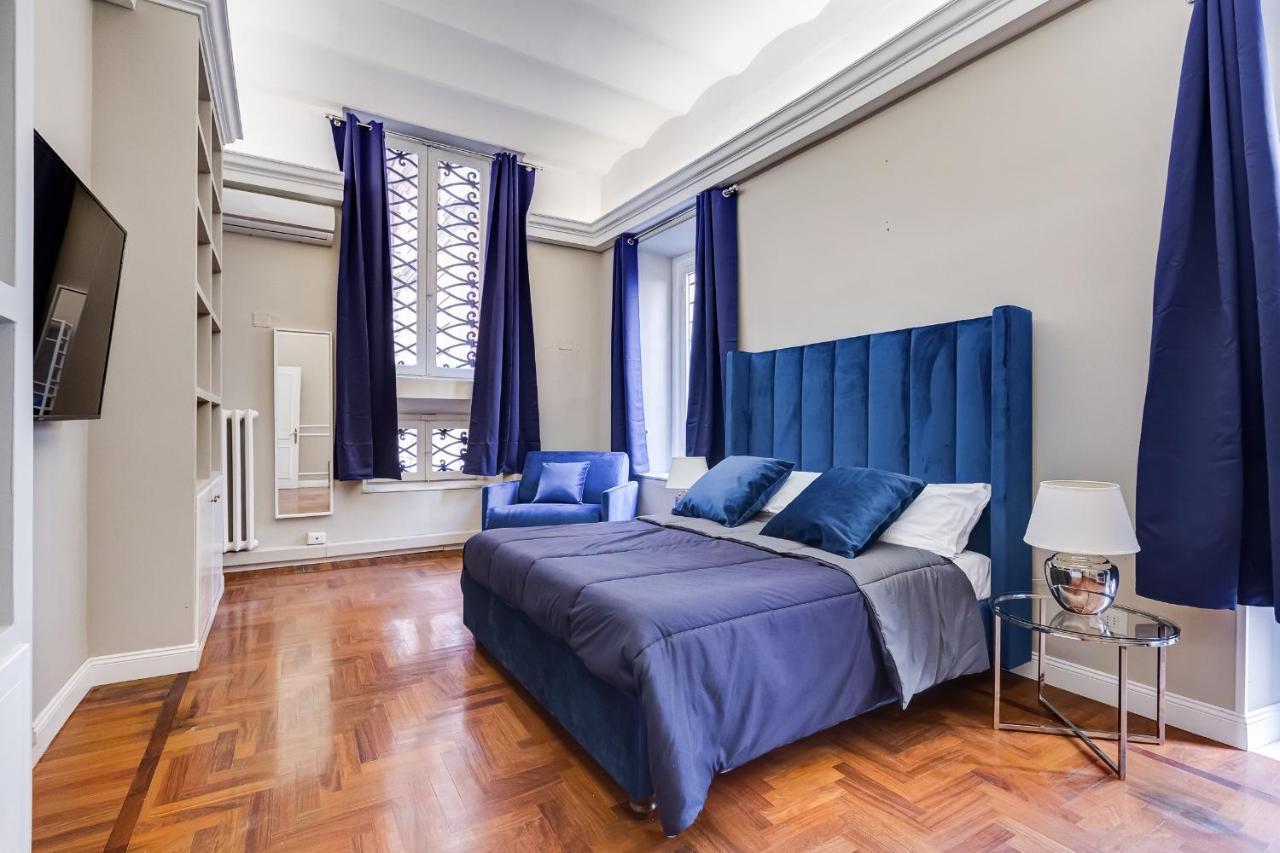 Spanish Garden Apartment Rome