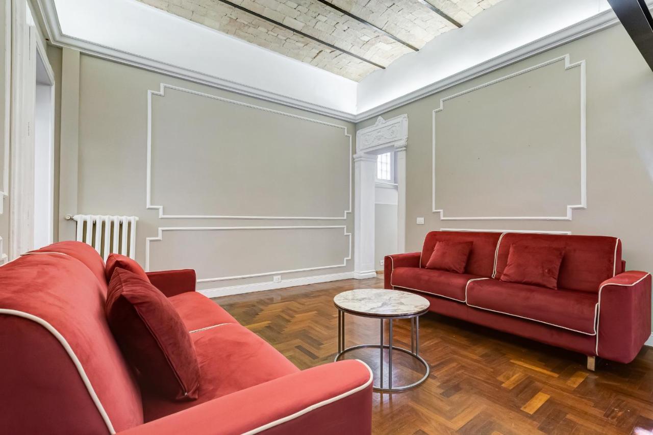 Spanish Garden Apartment Rome