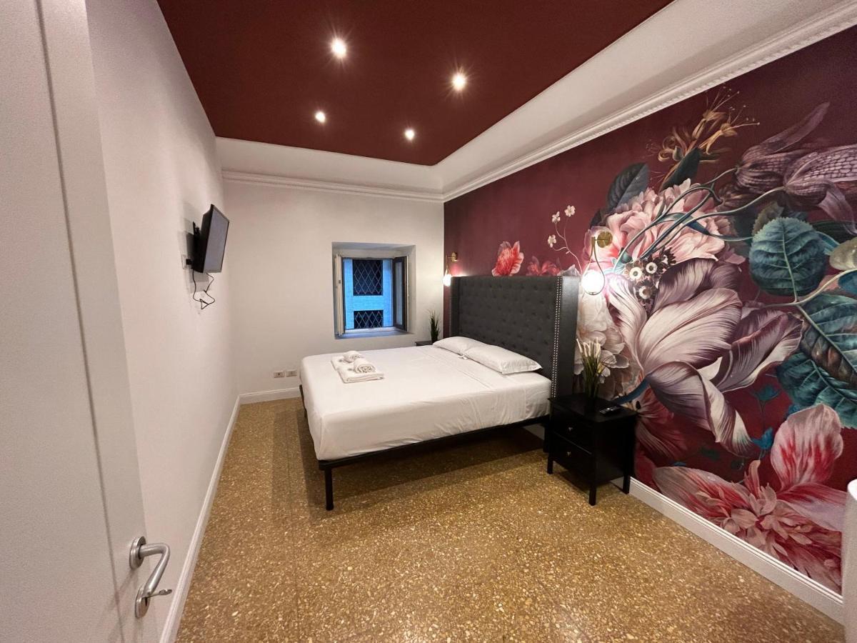 Raffaello's Place