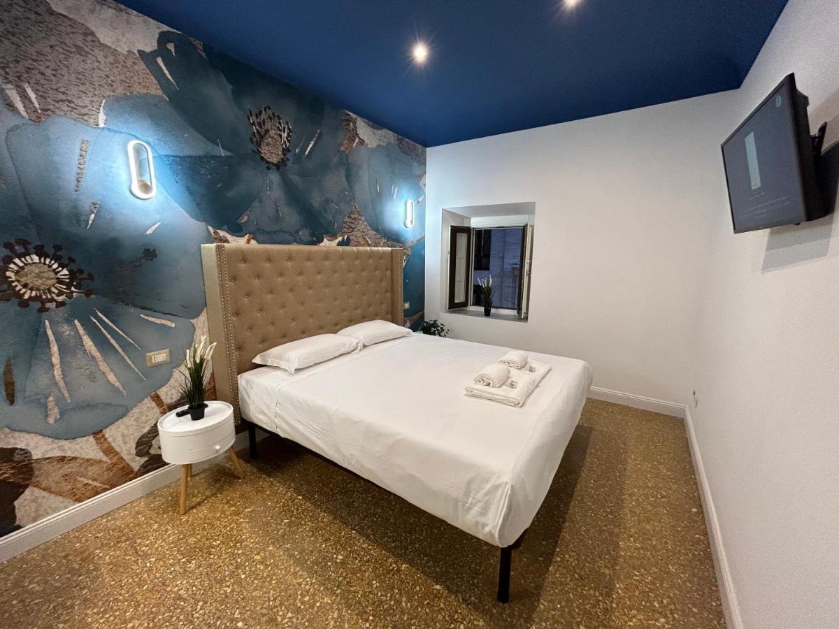 Raffaello's Place