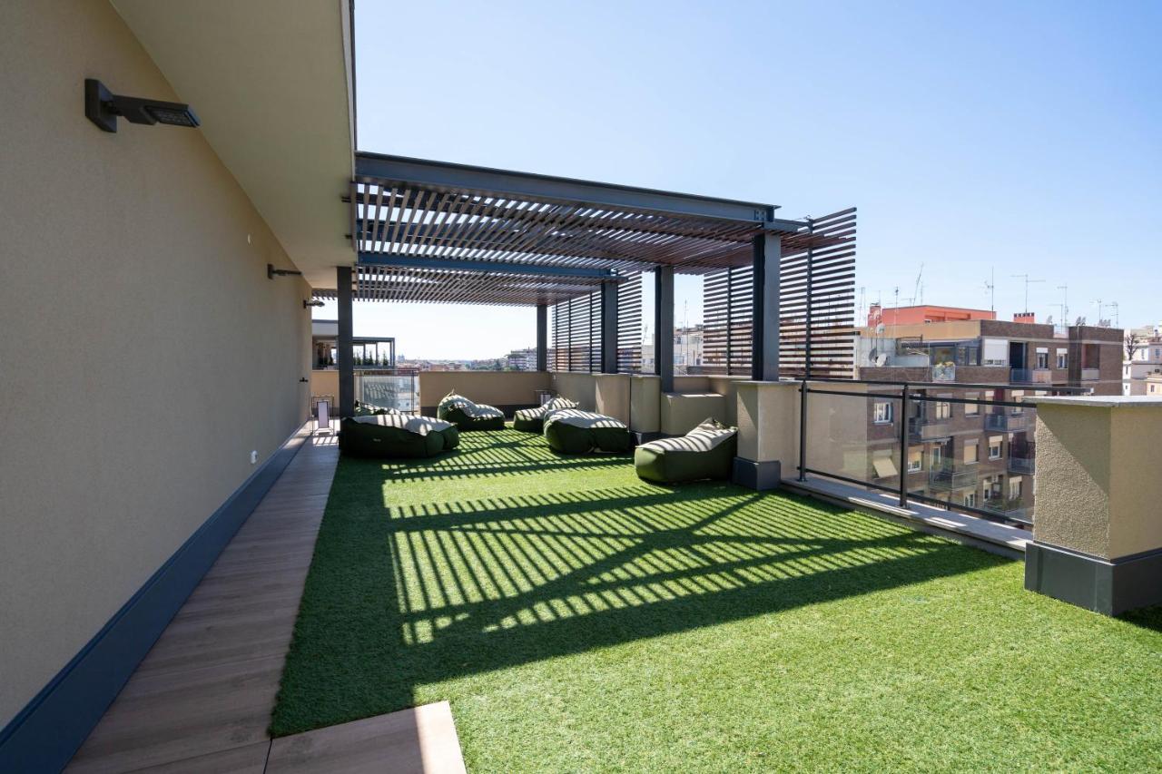 Aurealiving - Trastevere With Rooftop & Gym, Your Place In Appartement *