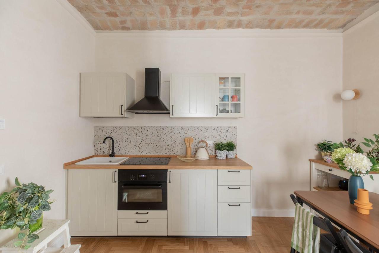 Iflat Lovely Flat In Trastevere Rome