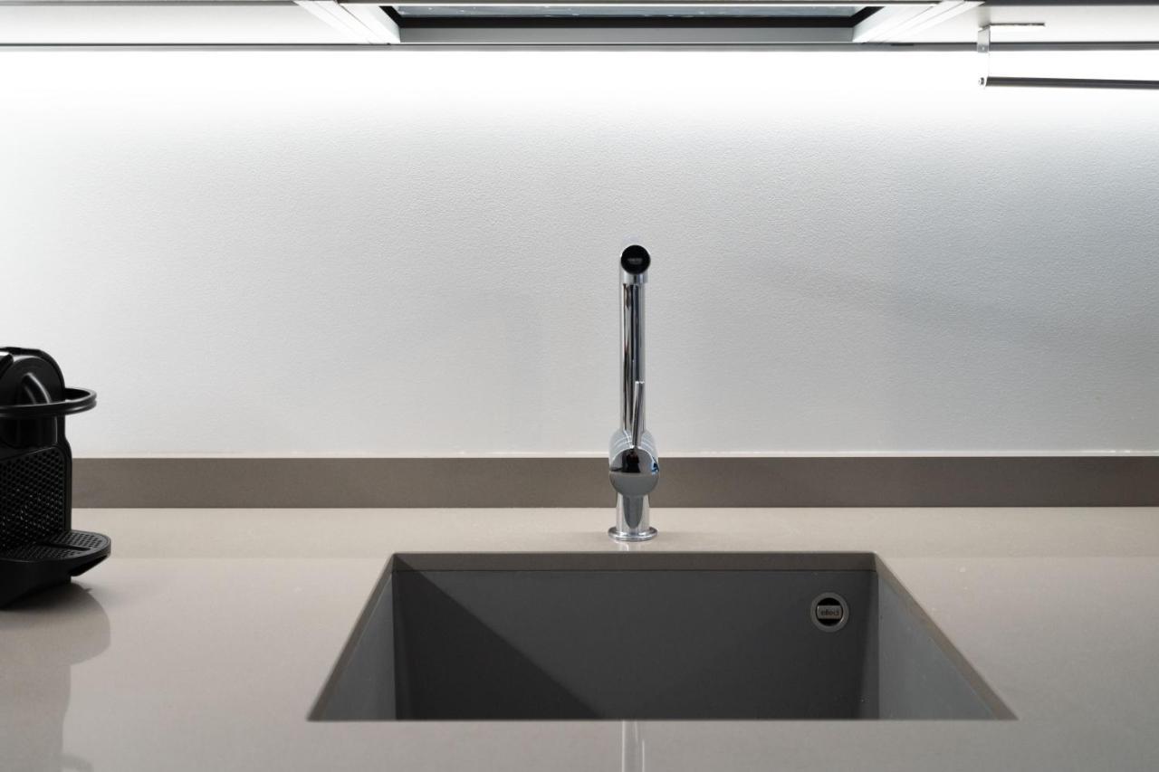 Aurealiving - Trastevere With Rooftop & Gym, Your Place In * Rome